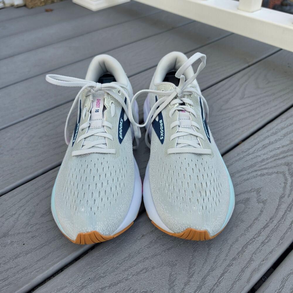 Brooks Women's Ghost 16 Running Shoes Gray/Purple, Size 10.5